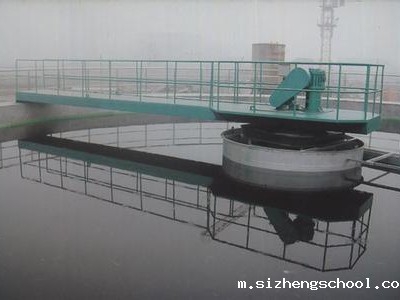 ZBG型单周边传动刮泥机